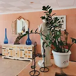 Grecs Hotel 2*