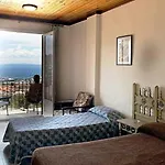 Hotel Grecs 2*