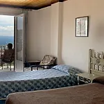 Hotel Grecs 2*