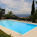 Grecs