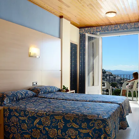 Grecs Hotel 2*
