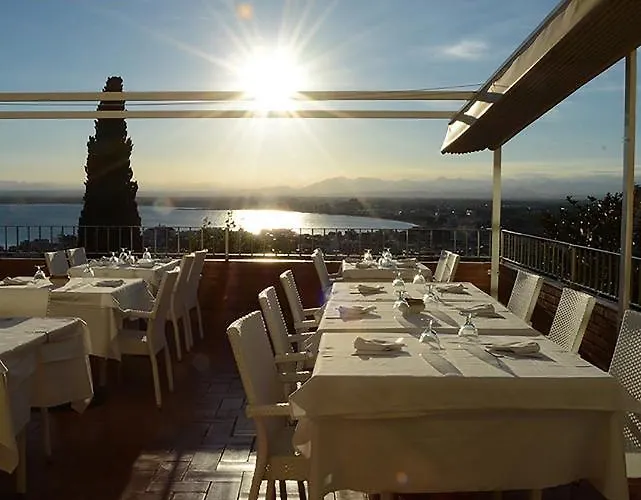 Hotel Grecs 2*